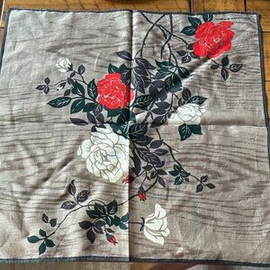 Vintage cotton Floral hankerchief bandana Scarf 16 inch square
